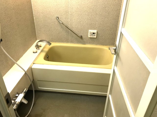 アービス城ケ崎の浴室