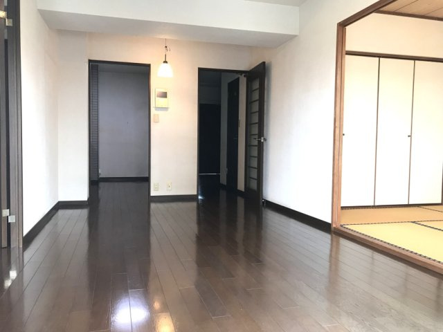アービス城ケ崎の居間・リビング