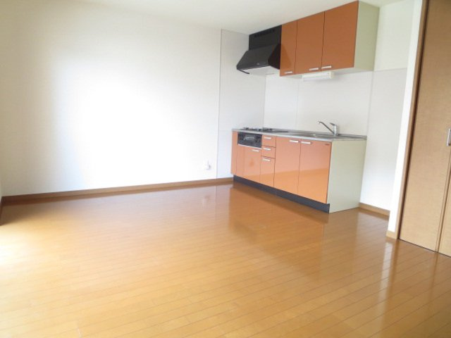 【居間・リビング】 | 三島市南町 売三棟マンション ES05907 | 三島市南町　ＬＤＫ一例（3棟目）