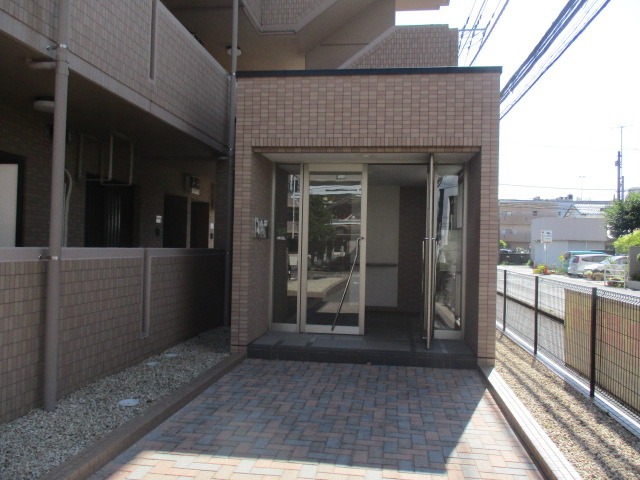 【エントランス】 | 三島市南町 売三棟マンション ES05907 | 三島市南町　エントランス（3棟目）