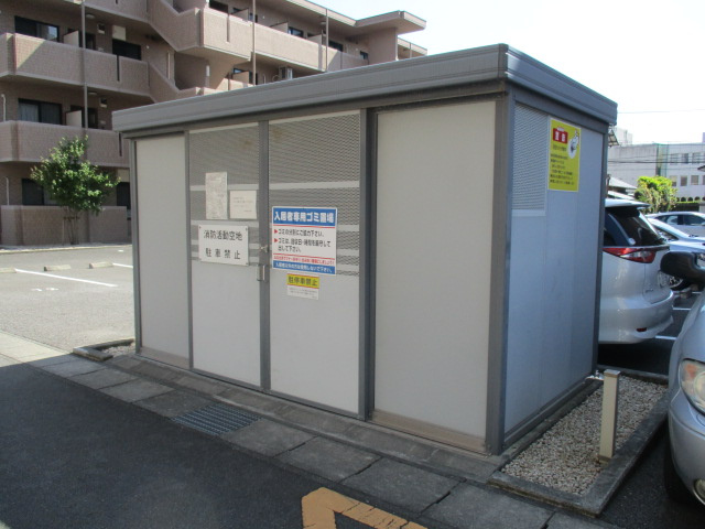【その他共用部分】 | 三島市南町 売三棟マンション ES05907 | 三島市南町　ゴミ集積場（3棟目）