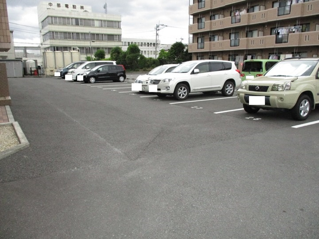 【駐車場】 | 三島市南町 売三棟マンション ES05907 | 三島市南町　駐車場（1棟目）