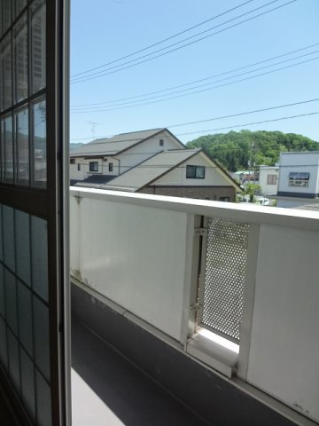 シャンブル・アロリＡのバルコニー|バルコニー