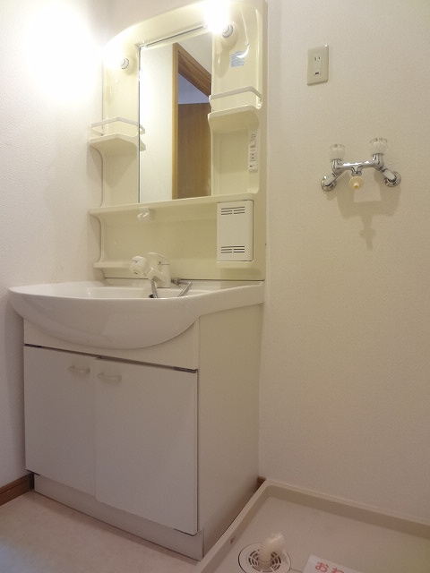 シャンブル・アロリＡの洗面所|洗面所