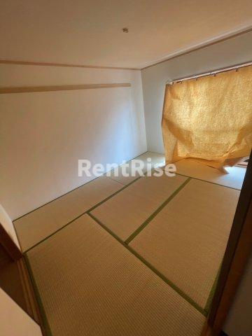 ファティリティ稲沢　(旧菱電アパート)4号棟の寝室