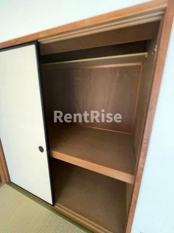 ファティリティ稲沢　(旧菱電アパート)4号棟の収納