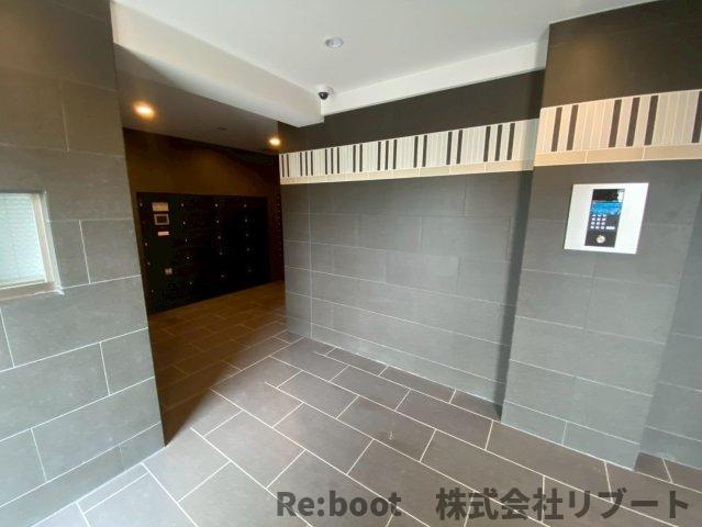 エヌステージ西船橋市川のエントランス