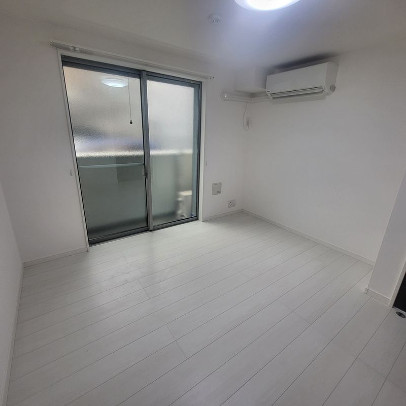 アーベインテラス千住緑町B棟の居間・リビング