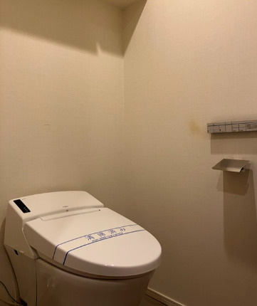 豊島区南大塚１丁目の賃貸マンションのトイレ