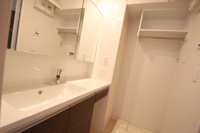 【独立洗面台】 | Akarenga浅草