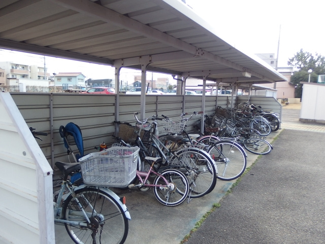 第２マンション鈴木（Ａ，Ｂ）のその他共用部分