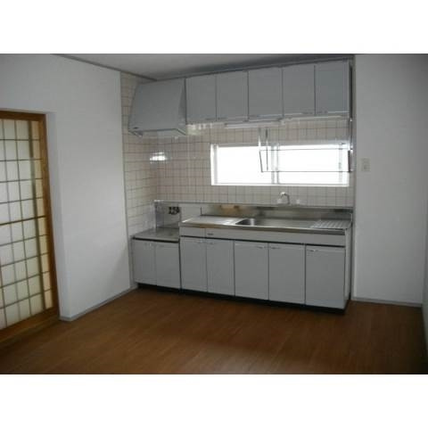 第２マンション鈴木（Ｃ，Ｄ，Ｅ，Ｆ）のキッチン