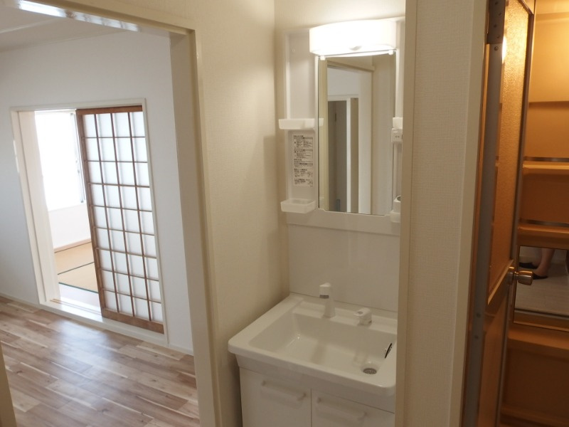 第２三浦ハイツの洗面所