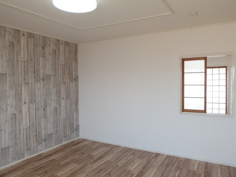 第２三浦ハイツの洋室