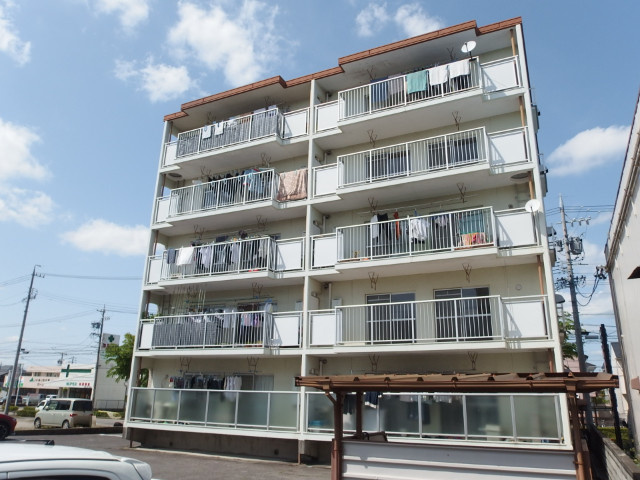 第２三浦ハイツの外観