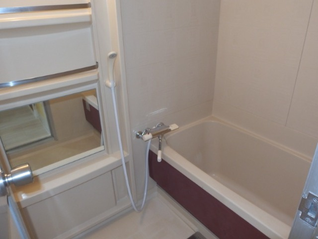 第２三浦ハイツの浴室