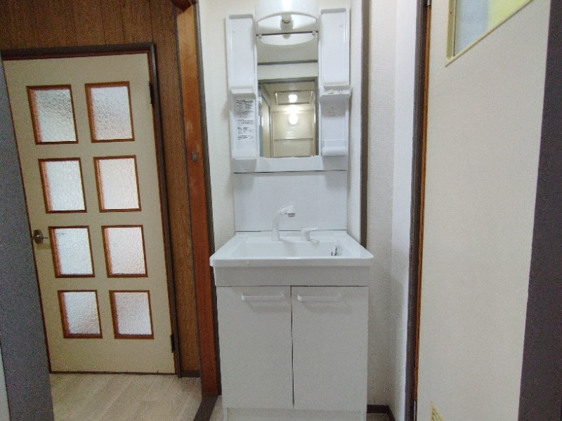 ハイツ神田の洗面所