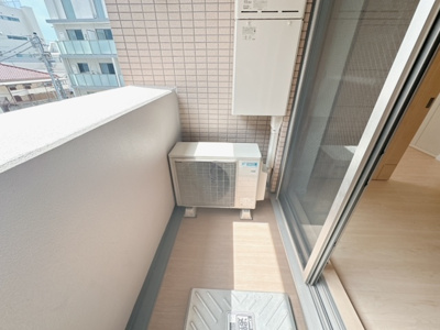 【バルコニー】 | スペーシア三軒茶屋弐番館