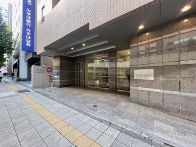 【エントランス】 | スペーシア三軒茶屋弐番館