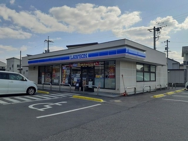 スカイリバー　Ｂ棟の周辺|ローソン 三次畠敷店まで450m