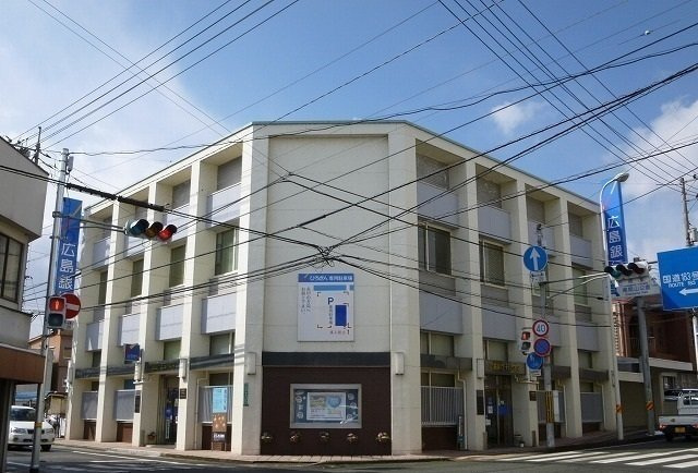 オビーガーデン三次　Ｂ棟の周辺|広島銀行十日市支店まで1400m