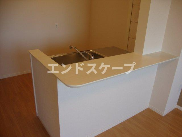 レフィナードのキッチン|キッチン
高崎、前橋のお部屋探しはエンドスケープまで！お客様の理想お聞かせ下さい♪
