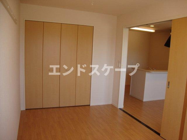 レフィナードの内装|洋室
高崎、前橋のお部屋探しはエンドスケープまで！お客様の理想お聞かせ下さい♪
