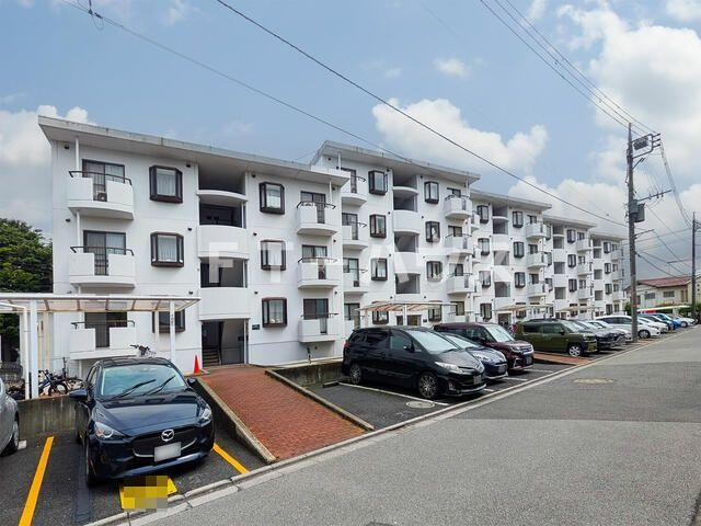 Ｔ’ｓ　ｇａｒｄｅｎ習志野台のエントランス
