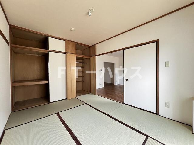 Ｔ’ｓ　ｇａｒｄｅｎ習志野台の和室