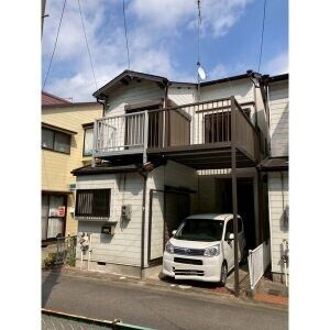 栄町貸家の外観