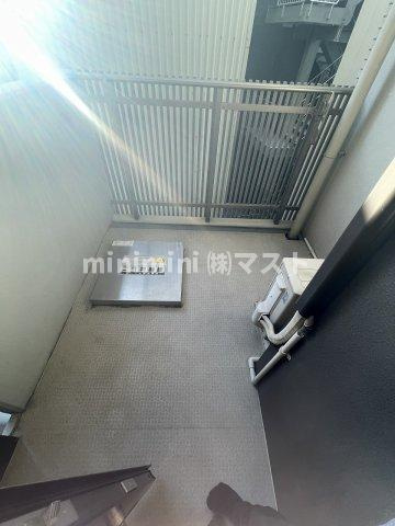 エグゼリエみなと通りのバルコニー