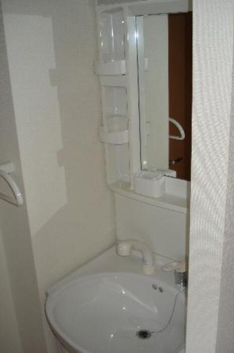 コンフォールの独立洗面台|洗髪洗面化粧台