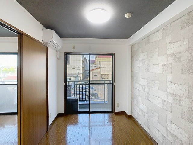 サウスグランデの洋室