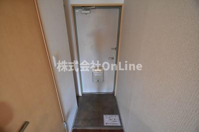 萌木苑の玄関