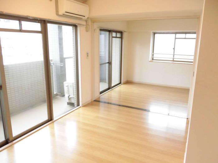 ルミエール百道の居間・リビング