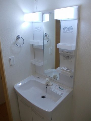 イルマーレ　Ｃの独立洗面台