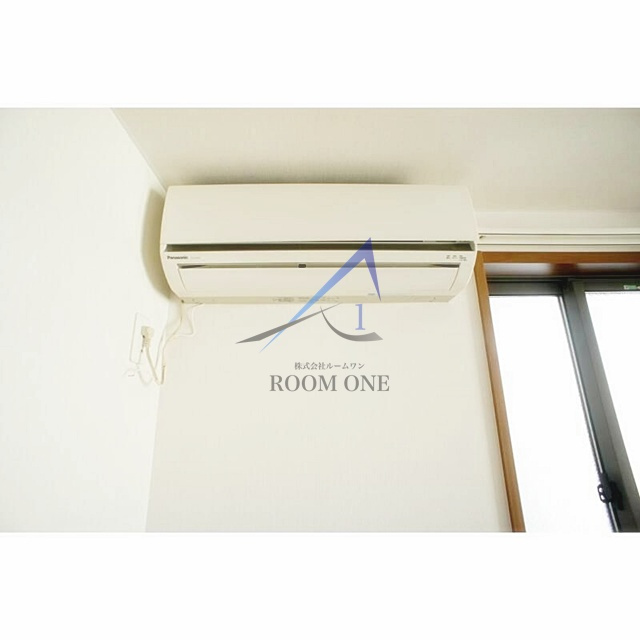 アパートメント両国緑の設備|エアコンです。