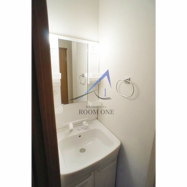 アパートメント両国緑の洗面所|洗面台です。