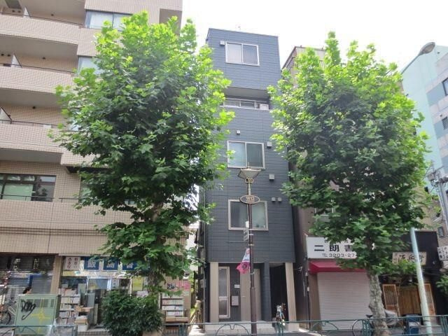 クロックワーク西早稲田の外観