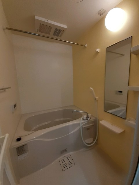 プレ・アビタシオン土浦Ⅳの浴室|バス