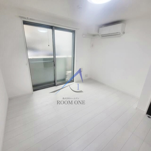 アーベインテラス千住緑町Ｂ棟の居間・リビング|洋室のお部屋です。