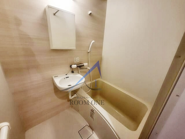 アーベインテラス千住緑町Ｂ棟の浴室|お風呂です。