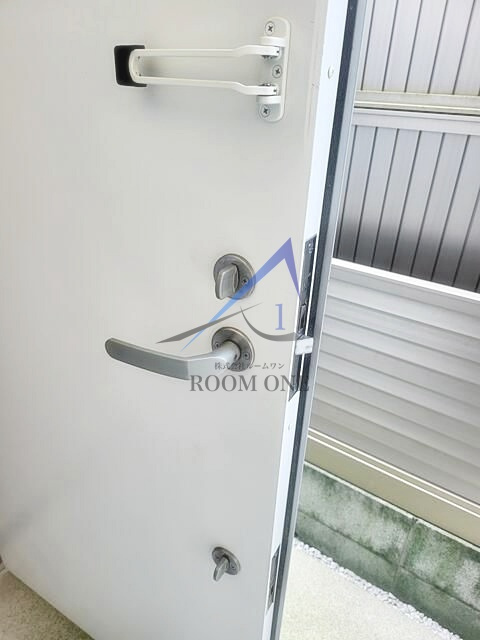 アーベインテラス千住緑町Ｂ棟の玄関|玄関です。