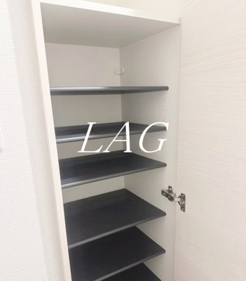 【収納】 | カインドネス相模原氷川町Ⅱ | シューズボックスです。（同仕様設備です）