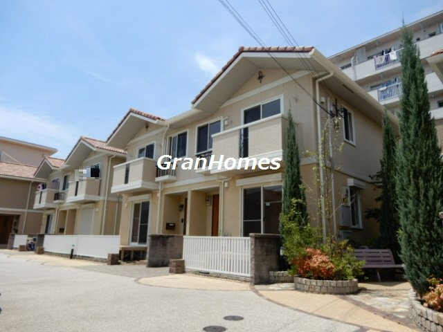 パークハイム向陽　B棟の外観