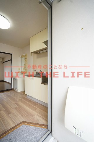 フレグランス諏訪野【キャッシュバック対象物件】の玄関|落ち着いた玄関です