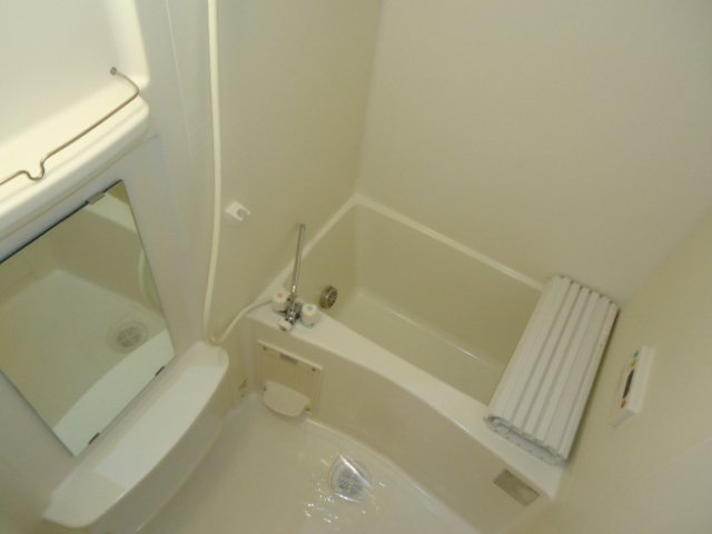 メルヴェールⅡの浴室|バス（別室写真）