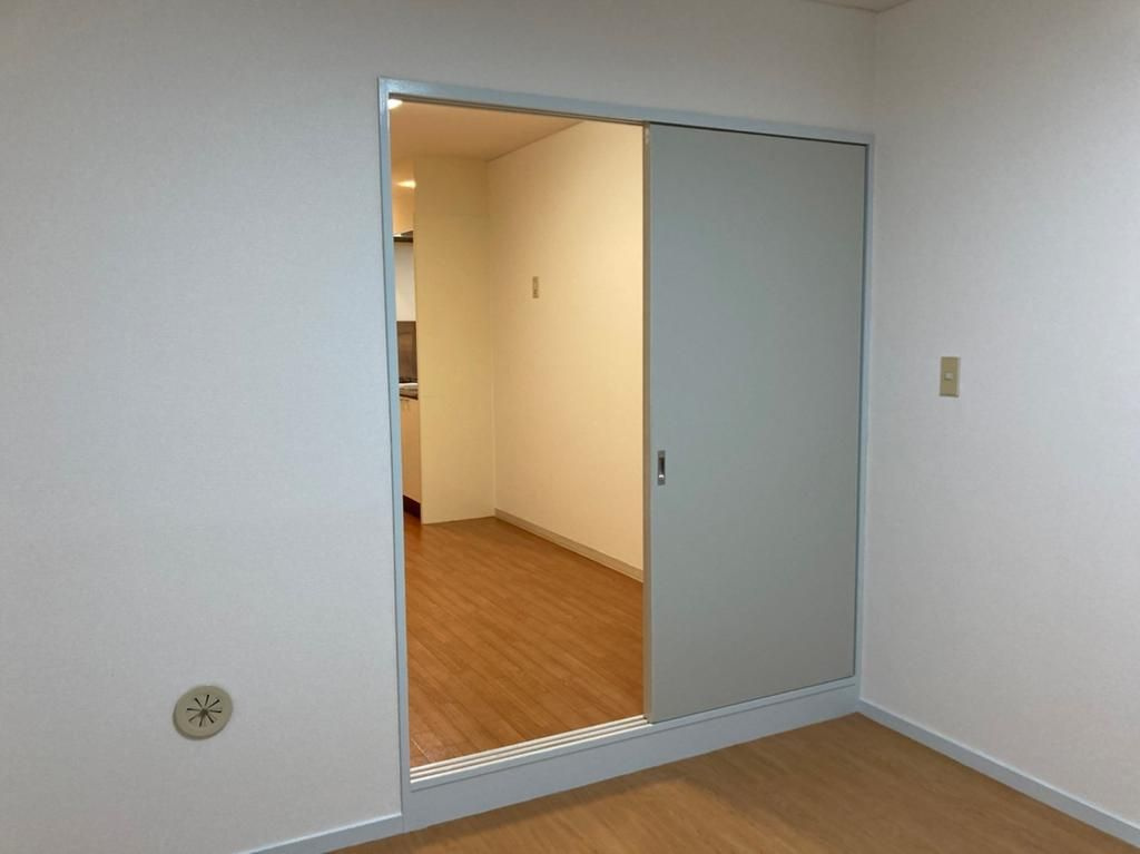 ルーブル小石川・森田ビルの居間・リビング