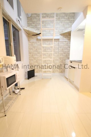 ユナイト江川ガルーダの杜の居間・リビング