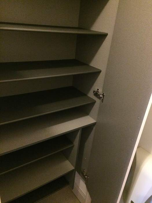 スリー・スター Ⅳ号館 Ａの玄関|玄関